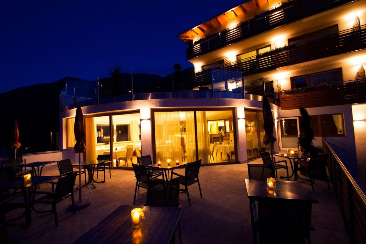 Genusshotel Panorama Кастелбело Екстериор снимка