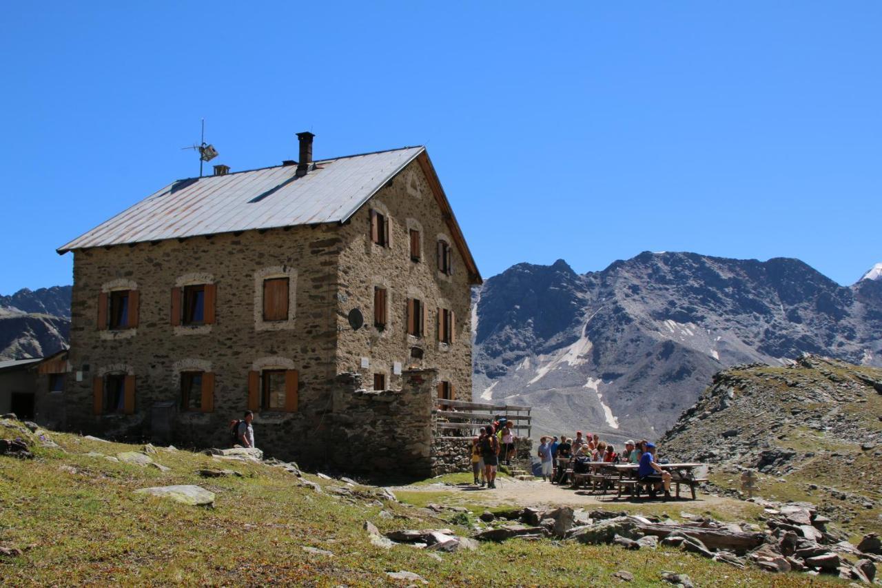 Genusshotel Panorama Кастелбело Екстериор снимка